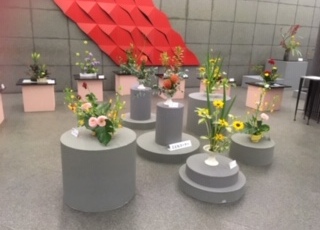 2018/10/20　世田谷地区花展 こどもコーナーに出瓶しました