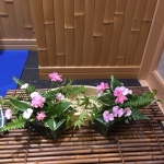 2019/5/27　経堂の呉服屋、井筒屋さんの挿花を生け替えるました