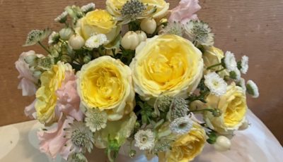 2026/3/5　卓上の花を作りました